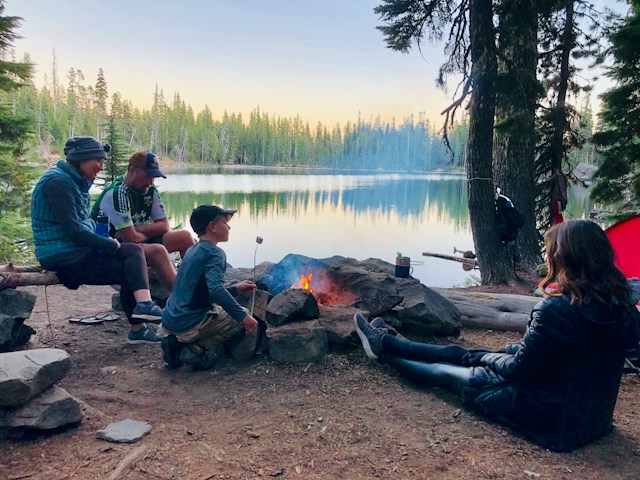 camping bord de rivière